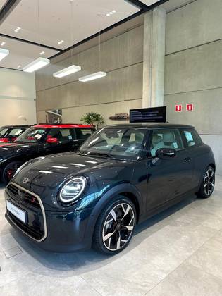 MINI COOPER 2.0 16V TWINPOWER GASOLINA S TOP 2P STEPTRONIC MINI COOPER 2.0 16V TWINPOWER GASOLINA S TOP 2P STEPTRONIC